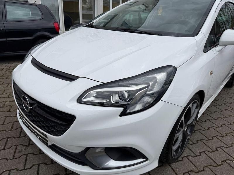 Używany Opel Corsa OPC 207 KM (152 kW) 2016 Biały Hatchback
