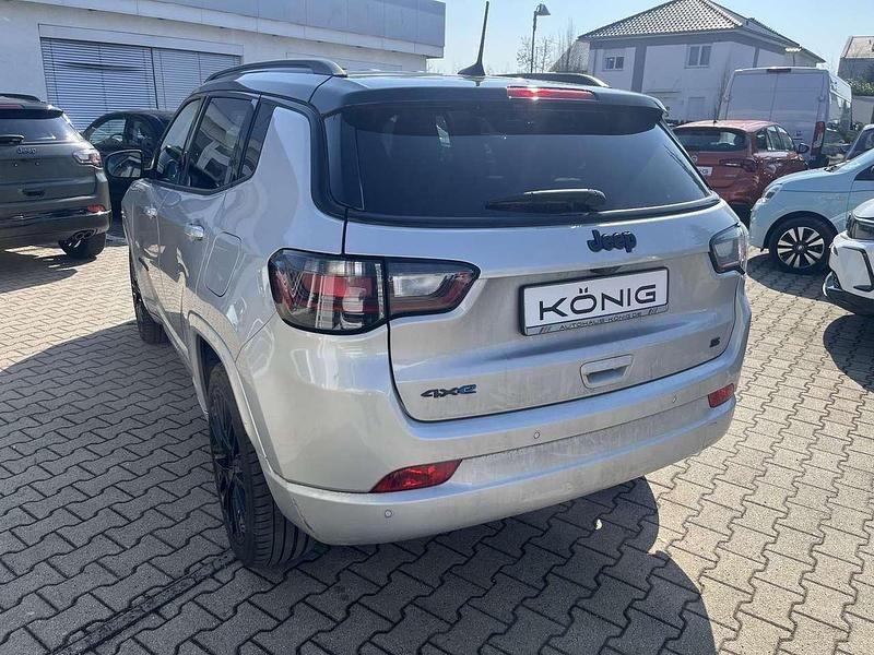 Occasion Jeep Compass 180 ch (132 kW) 2022 Argent SUV