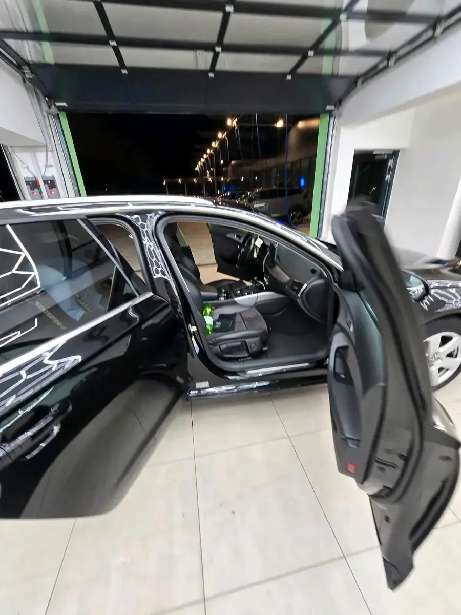 Second-hand Audi A6 177 CP (130 kW) 2013 Negru Break