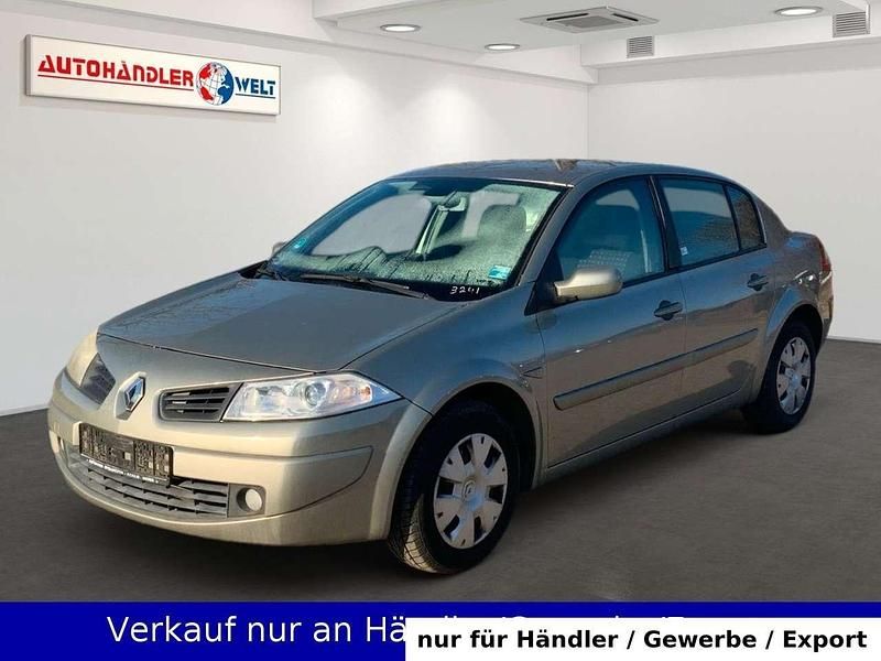 Braun Gebraucht 2007 Renault Mégane II Avantage Limousine | 2.199 € (Guter Preis) - Bild 1/3