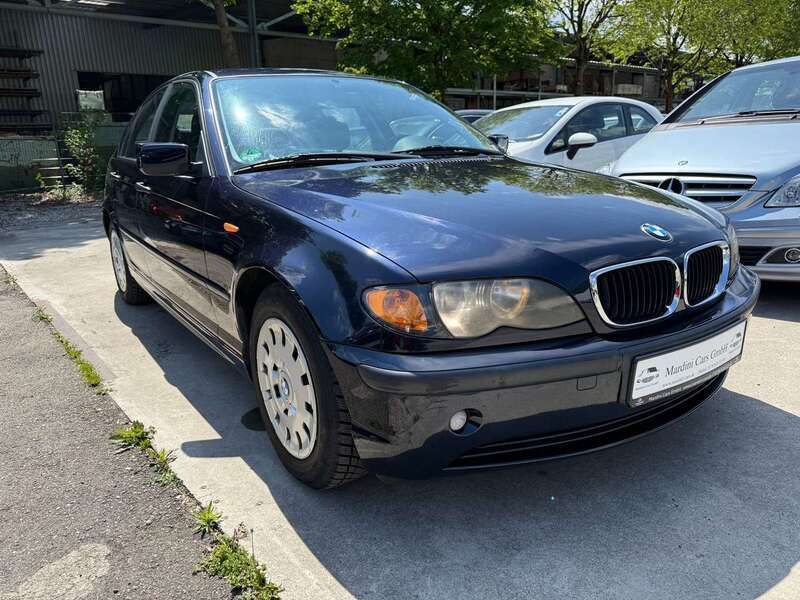 Gebraucht BMW 318 143 PS (105 kW) 2002 Orientblau metallic Limousine