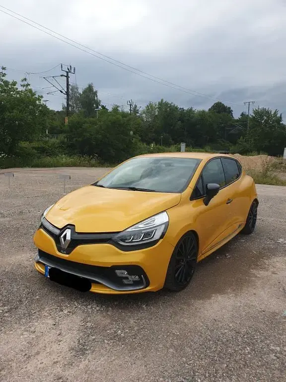 Gebraucht Renault Clio IV Trophy 220 PS (161 kW) 2018 Gelb Kleinwagen