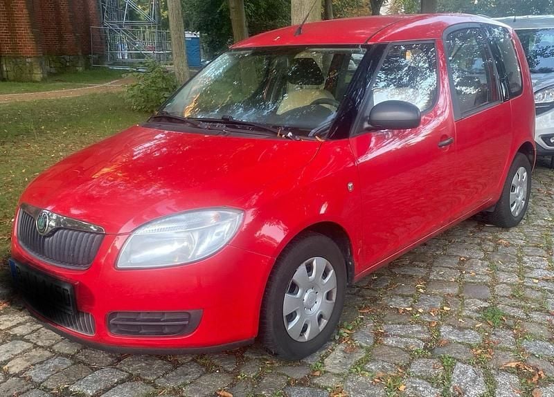 Rot Gebraucht 2009 Skoda Roomster Kombi | 1.500 € (Superpreis) - Bild 1/4