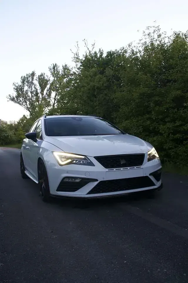 Gebraucht Seat Leon 4Drive 300 PS (220 kW) 2017 Weiß Kombi