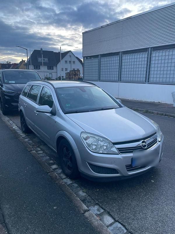 Silber Gebraucht 2007 Opel Astra Kombi | 900 € (Superpreis) - Bild 1/4