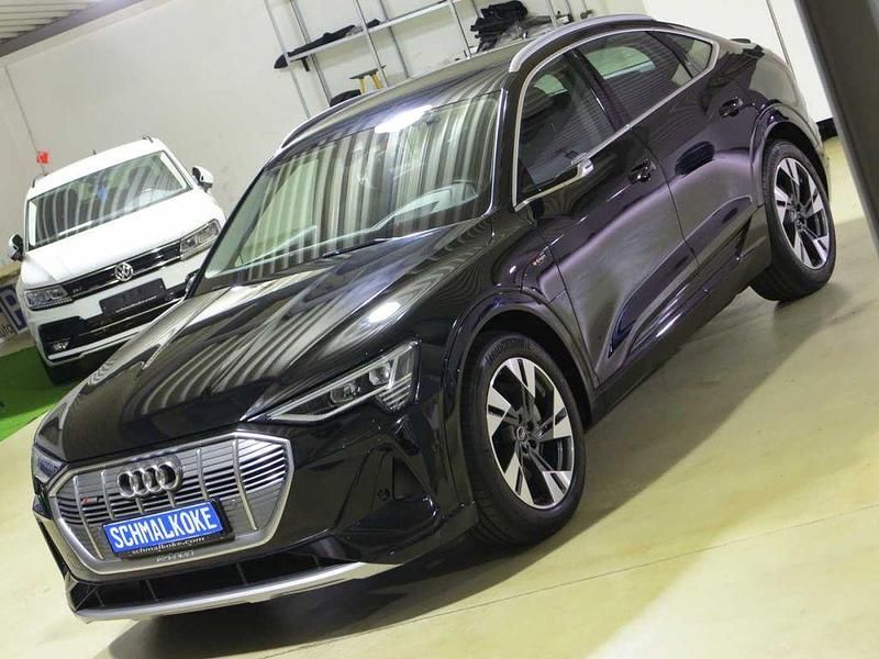 Gebraucht Audi e-tron Sportback S-Line 300 kW (408 PS) 2022 Mythos black SUV