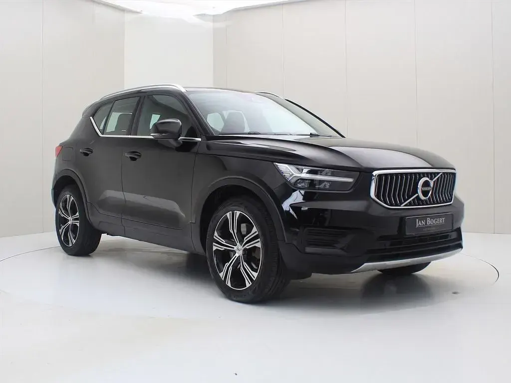 Gebraucht Volvo XC40 Inscription 179 PS (131 kW) 2022 Schwarz SUV