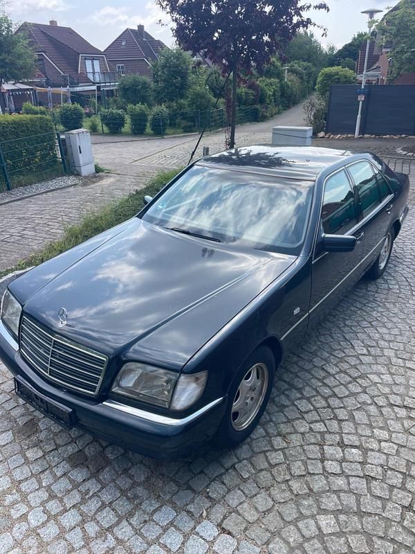 Schwarz Gebraucht 1998 Mercedes S300 Limousine | 14.700 € (Superpreis) - Bild 1/4