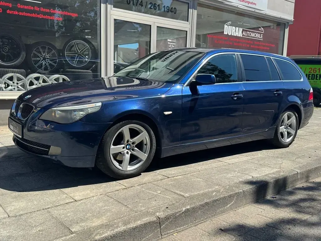 Gebraucht BMW 525 Advantage 218 PS (160 kW) 2007 Blau Limousine