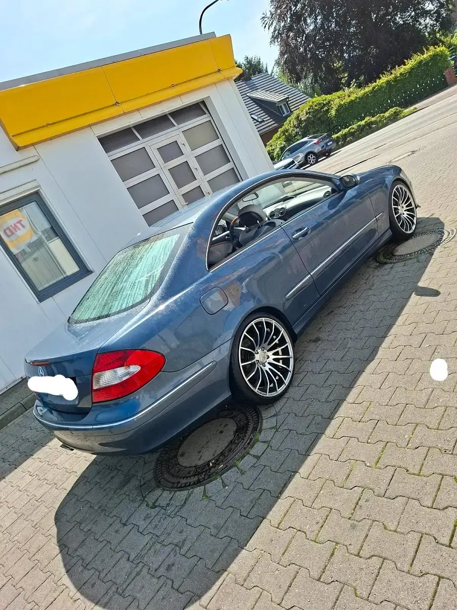 Gebraucht Mercedes CLK280 231 PS (169 kW) 2006 Blau Coupé