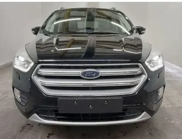 Gebraucht Ford Kuga Titanium 150 PS (110 kW) 2020 Schwarz SUV