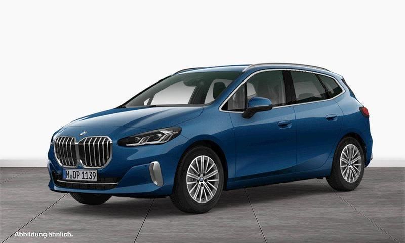Blau Gebraucht 2024 BMW 218 Active Tourer Efficient Dynamics Van / Kleinbus | 34.880 € (Fairer Preis) - Bild 1/3