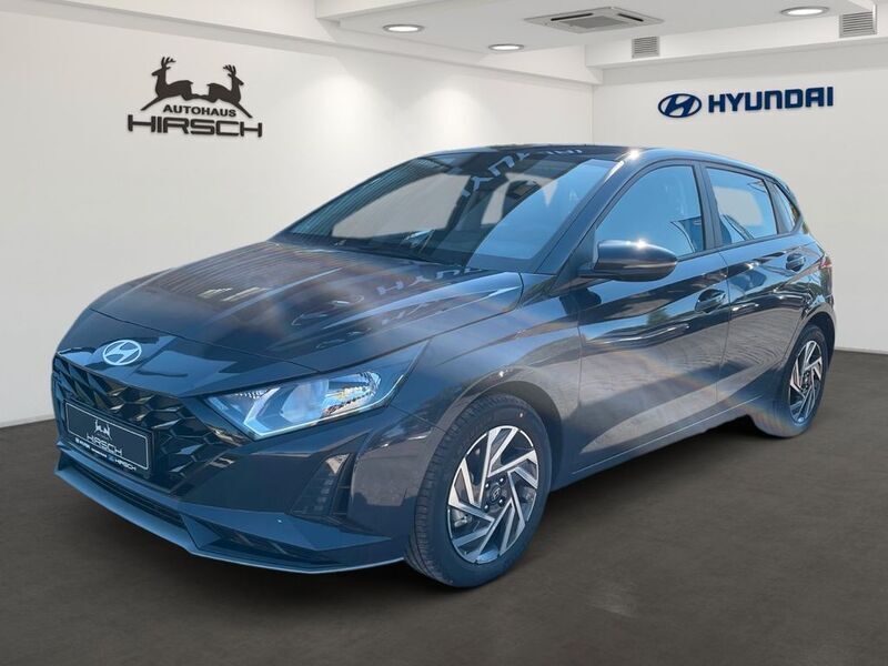 Aurora grey Neu 2025 Hyundai i20 Trend Limousine | 22.990 € (Fairer Preis) - Bild 1/3