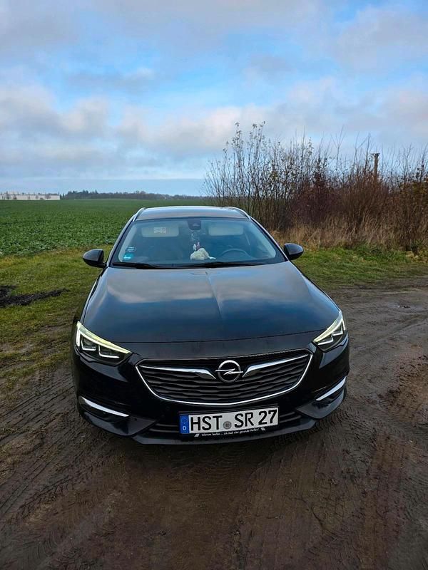 Gebraucht Opel Insignia 164 PS (120 kW) 2018 Schwarz Kombi
