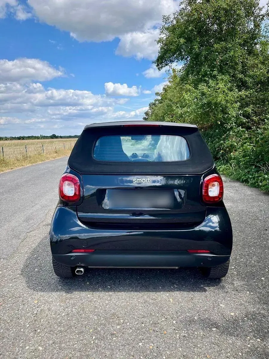 Gebraucht Smart ForTwo Cabrio Prime 90 PS (66 kW) 2019 Schwarz Cabrio