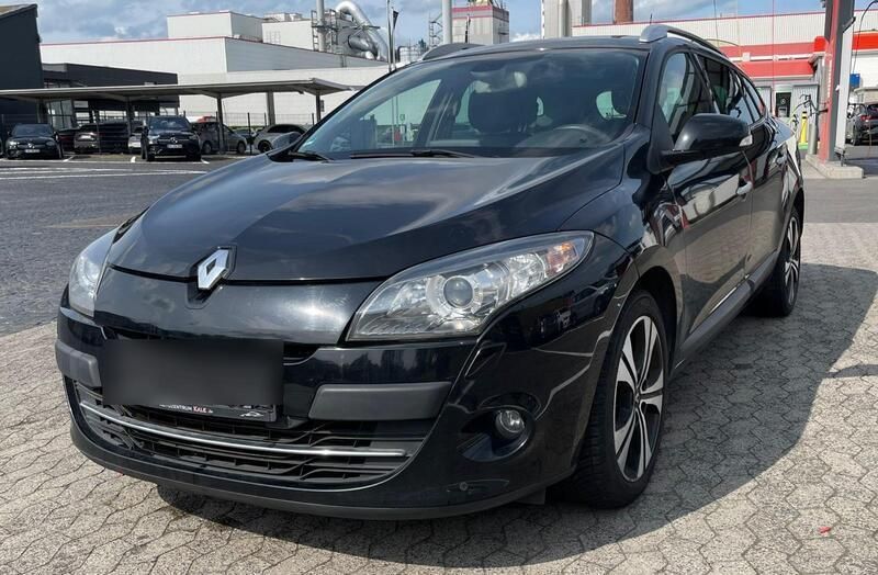 Schwarz Gebraucht 2011 Renault Mégane GrandTour Bose Edition Kombi | 2.600 € (Superpreis) - Bild 1/4