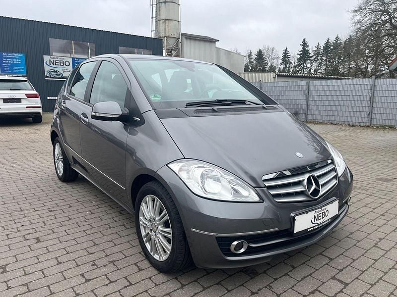 Gebraucht Mercedes A150 Elegance 95 PS (69 kW) 2009 Grau Kleinwagen