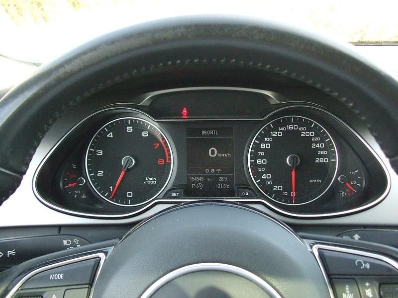 Gebraucht Audi A4 Ambiente 224 PS (164 kW) 2013 Blau Kombi