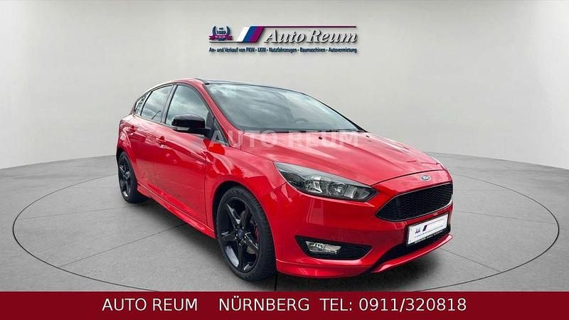 Rot Gebraucht 2015 Ford Focus Sport Limousine | 4.990 € (Superpreis) - Bild 1/4