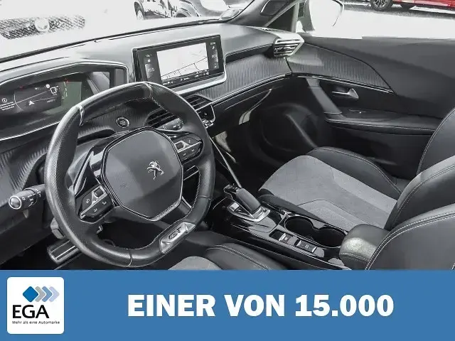 Gebraucht Peugeot e-2008 GT 100 kW (136 PS) 2021 Blau SUV
