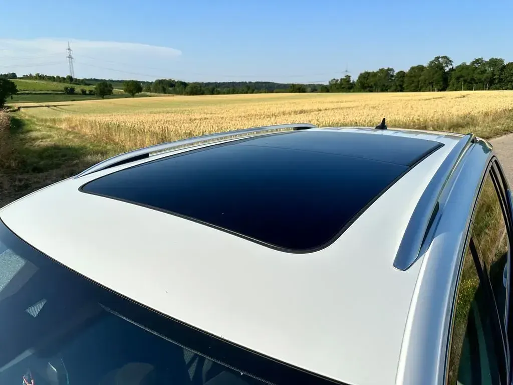 Gebraucht VW Tiguan R-line 150 PS (110 kW) 2021 Weiß SUV