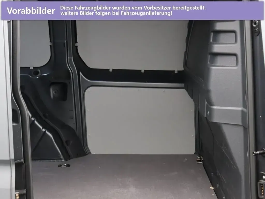 Używany VW Caddy Maxi 122 KM (89 kW) 2025 Szary Minivan