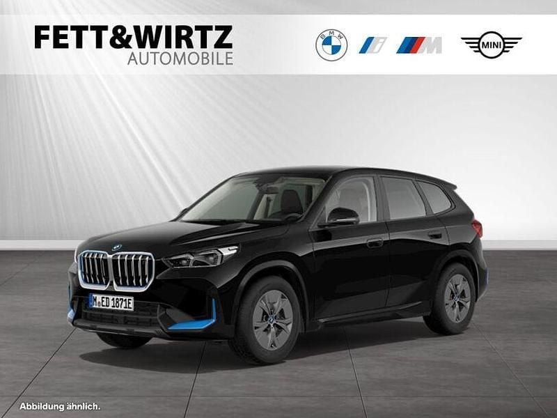 Gebraucht BMW iX1 Performance 230 kW (313 PS) 2023 Schwarz uni SUV