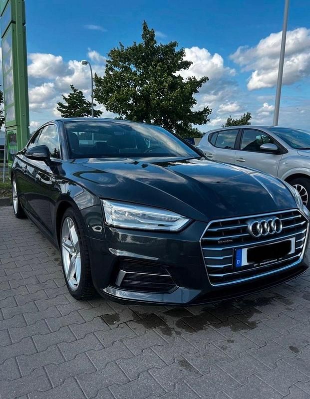 Gebraucht Audi A5 Design 252 PS (185 kW) 2018 Grau Coupé