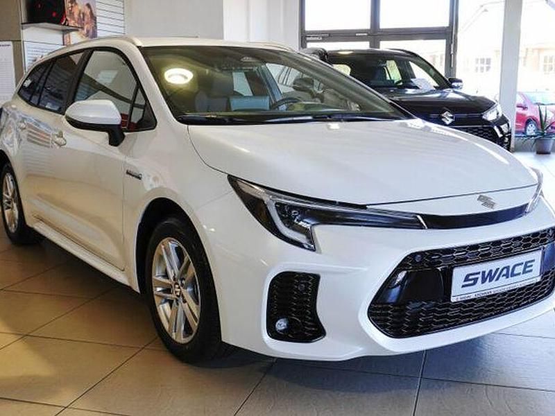 Weiß Gebraucht 2025 Suzuki Swace Comfort+ Kombi | 25.980 € (Fairer Preis) - Bild 1/4