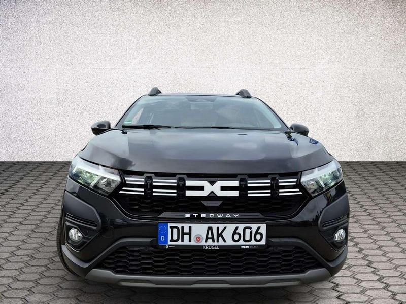 Second-hand Dacia Sandero Expression 91 CP (66 kW) 2024 Negru Hatchback