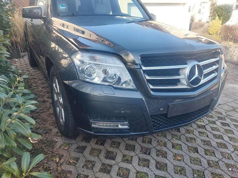 Gebraucht Mercedes GLK350 231 PS (169 kW) 2010 Grau SUV