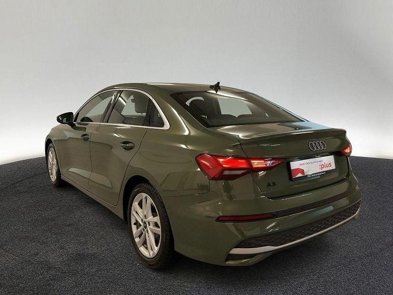 Second-hand Audi A3 Ambiente 116 CP (85 kW) 2025 Verde Berlinǎ