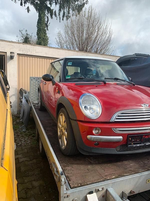 Usata Mini Cooper 95 CV (69 kW) 2006 Rosso Utilitaria