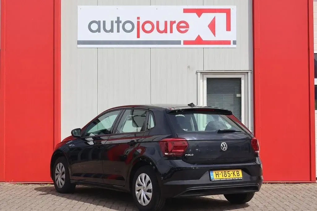 Gebraucht VW Polo Comfortline 97 PS (71 kW) 2020 Schwarz Kleinwagen