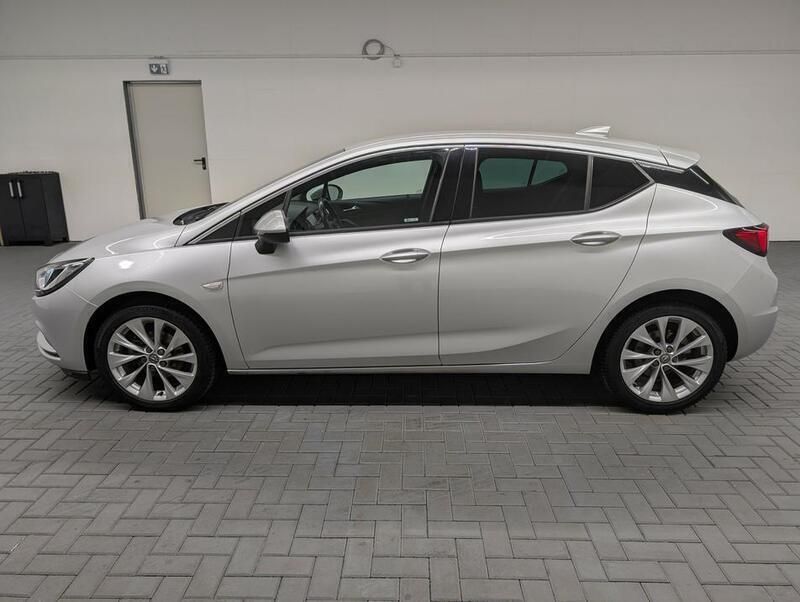 Gebraucht Opel Astra Innovation 150 PS (110 kW) 2016 Silber (argon silber met.) Limousine
