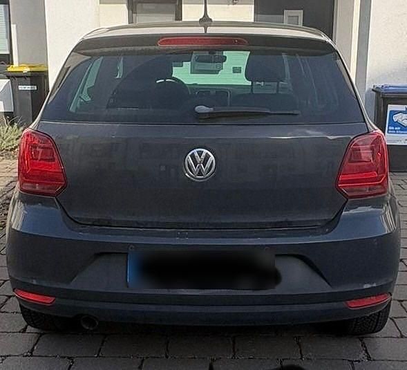 Gebraucht VW Polo Highline 90 PS (66 kW) 2015 Grau Kleinwagen