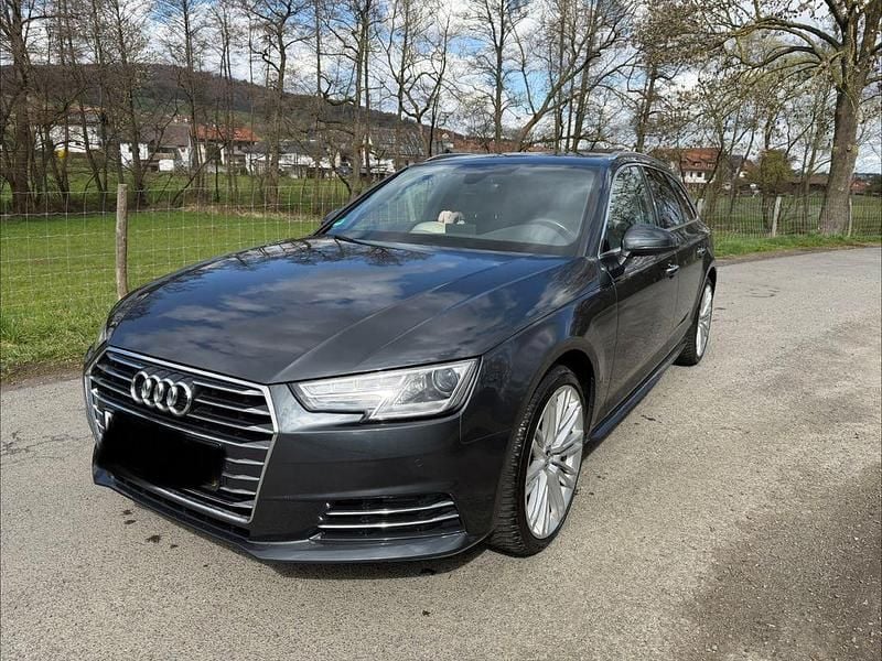 Gebraucht Audi A4 Ambiente 190 PS (139 kW) 2016 Grau Kombi