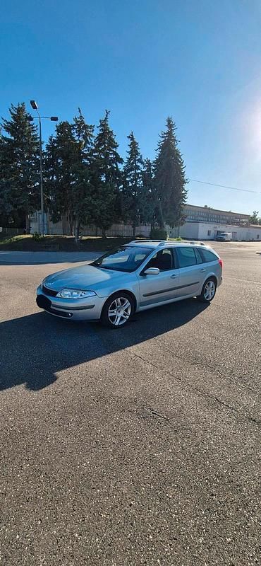 Grau Gebraucht 2004 Renault Laguna II Kombi | 1.399 € (Fairer Preis) - Bild 1/4