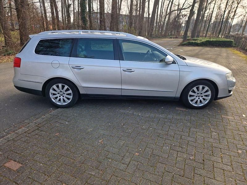 Gebraucht VW Passat Highline 140 PS (102 kW) 2008 Silber Kombi