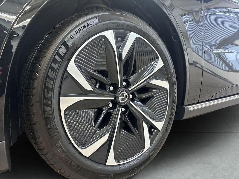 Neu Mazda 6e Takumi-Line 189 kW (258 PS) 2026 Jet black Limousine