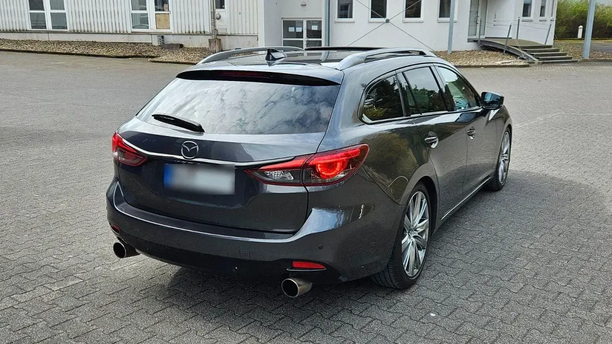 Gebraucht Mazda 6 Kizoku Intense 192 PS (141 kW) 2018 Grau Kombi
