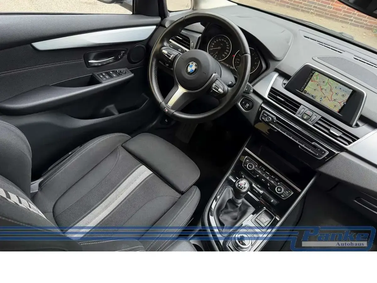 Gebraucht BMW 218 Advantage 136 PS (100 kW) 2016 Schwarz Van / Kleinbus