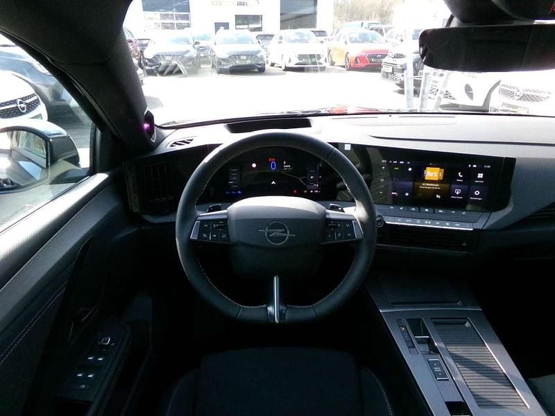 Gebraucht Opel Astra Ultimate 196 PS (144 kW) 2026 Karbon schwarz Kombi