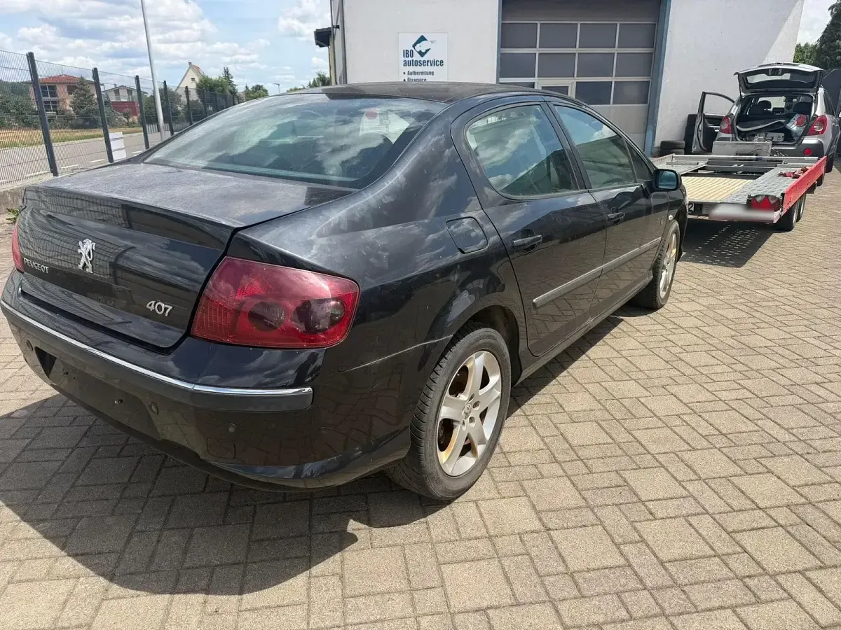 Gebraucht Peugeot 407 170 PS (125 kW) 2007 Schwarz Limousine