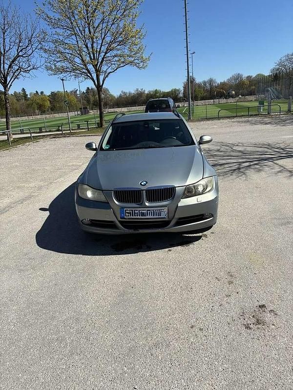Gebraucht BMW 330 258 PS (189 kW) 2006 Kombi