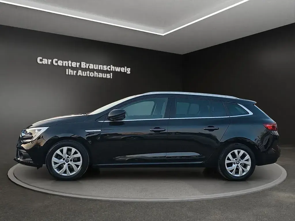 Gebraucht Renault Mégane LIMITED 116 PS (85 kW) 2018 Schwarz Limousine