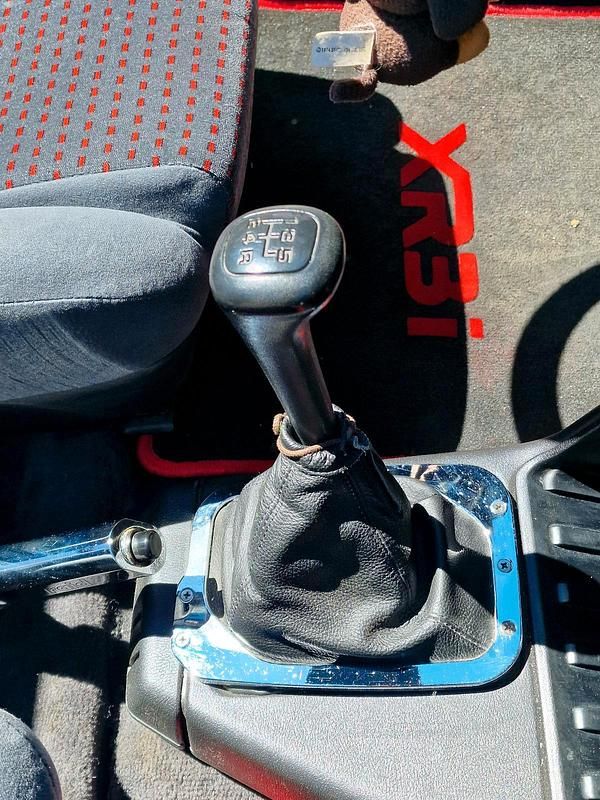 Gebraucht Ford Escort Cabriolet 90 PS (66 kW) 1987 Weiß Cabrio