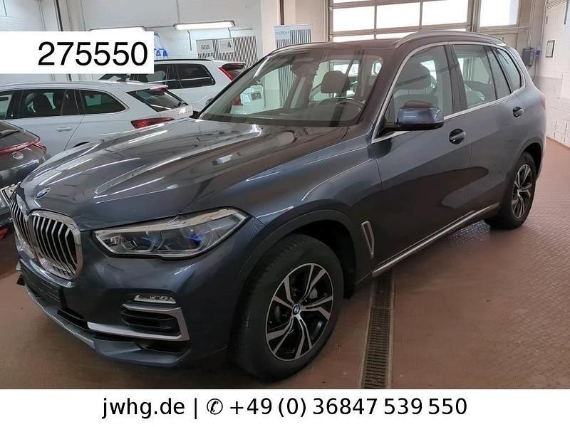 Grau Gebraucht 2020 BMW X5 xLine SUV | 43.450 € (Superpreis) - Bild 1/4