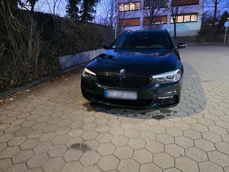 Gebraucht BMW 525 Sport Line 231 PS (169 kW) 2017 Schwarz Kombi