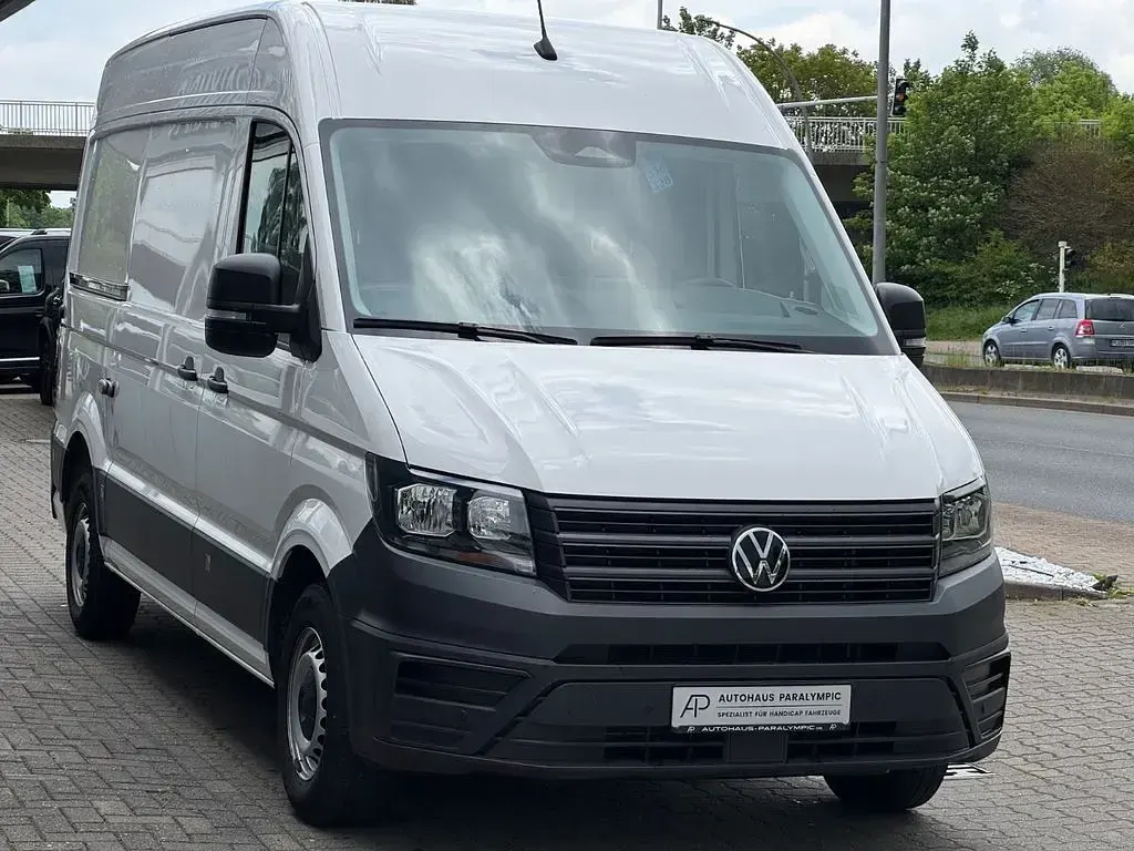 Gebraucht VW Crafter 140 PS (102 kW) 2024 Weiß Van